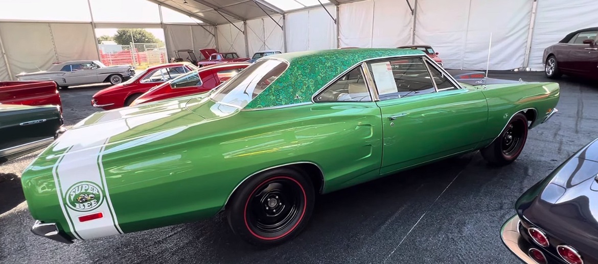 '69 Super Bee with floral mod top