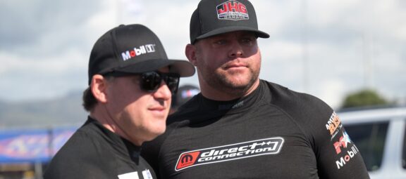 Top Qualifier Hagan Advances Dodge//SRT® Hellcat to Winternationals Funny Car Final Before Rain Halts Action, Stewart Exits in Top Fuel First Round