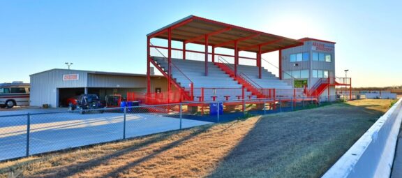 Think You Have What It Takes to Own &#038; Operate a Dragstrip?