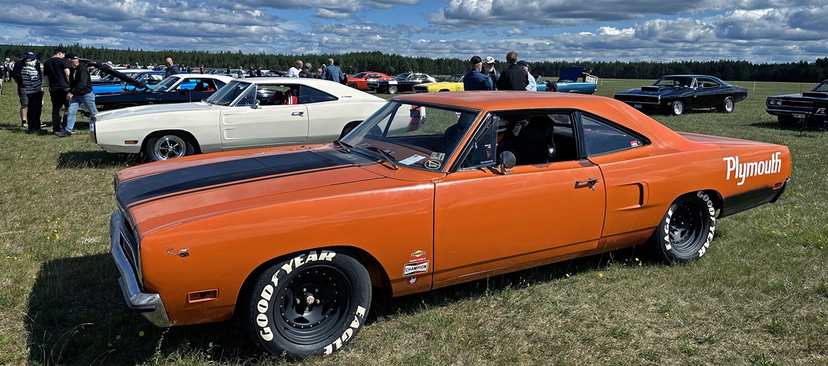 Orsa Drag Fest 2024: Two Decades of Mopar<sub>®</sub> Muscle
