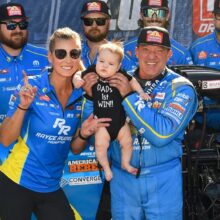 Stewart Claims First Top Fuel Victory, Hagan Battles in Funny Car at NHRA 4-Wide Nationals