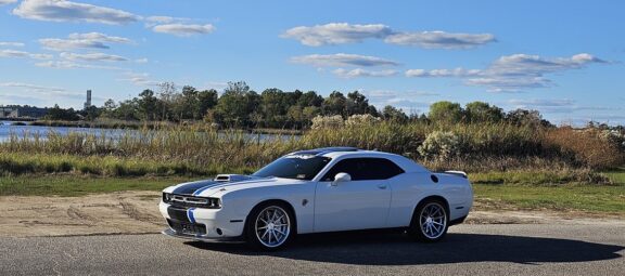 Steve Smits’ Angry Bee Dodge Challenger Shaker is a Showstopper