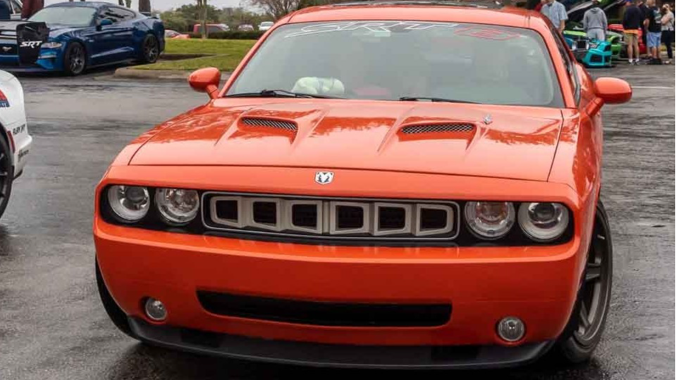 2008 Challenger SRT8