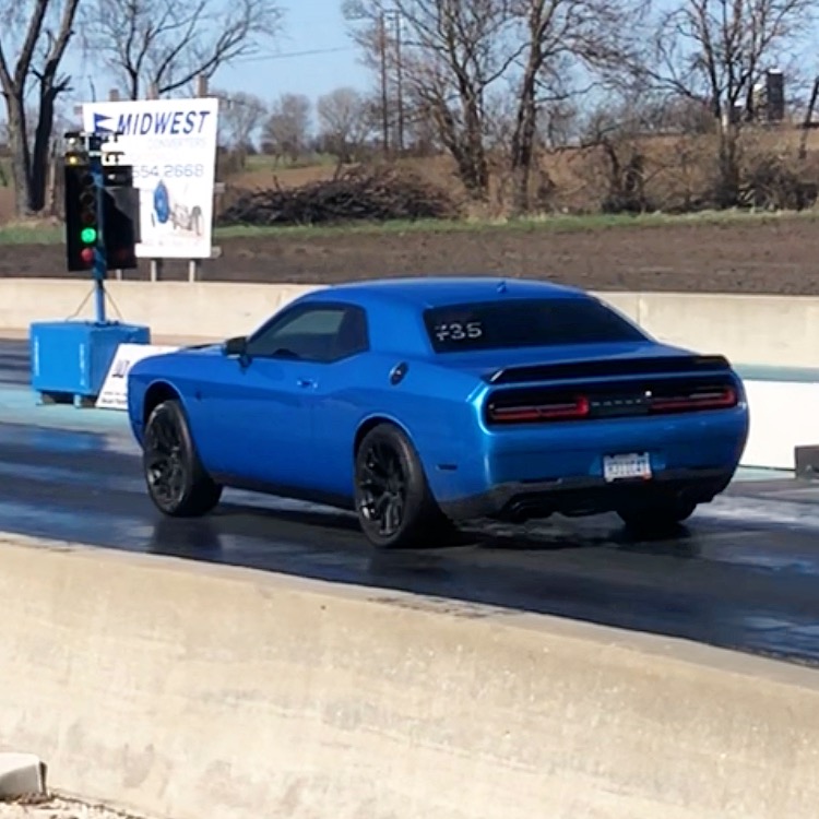 2016 Challenger SRT Hellcat