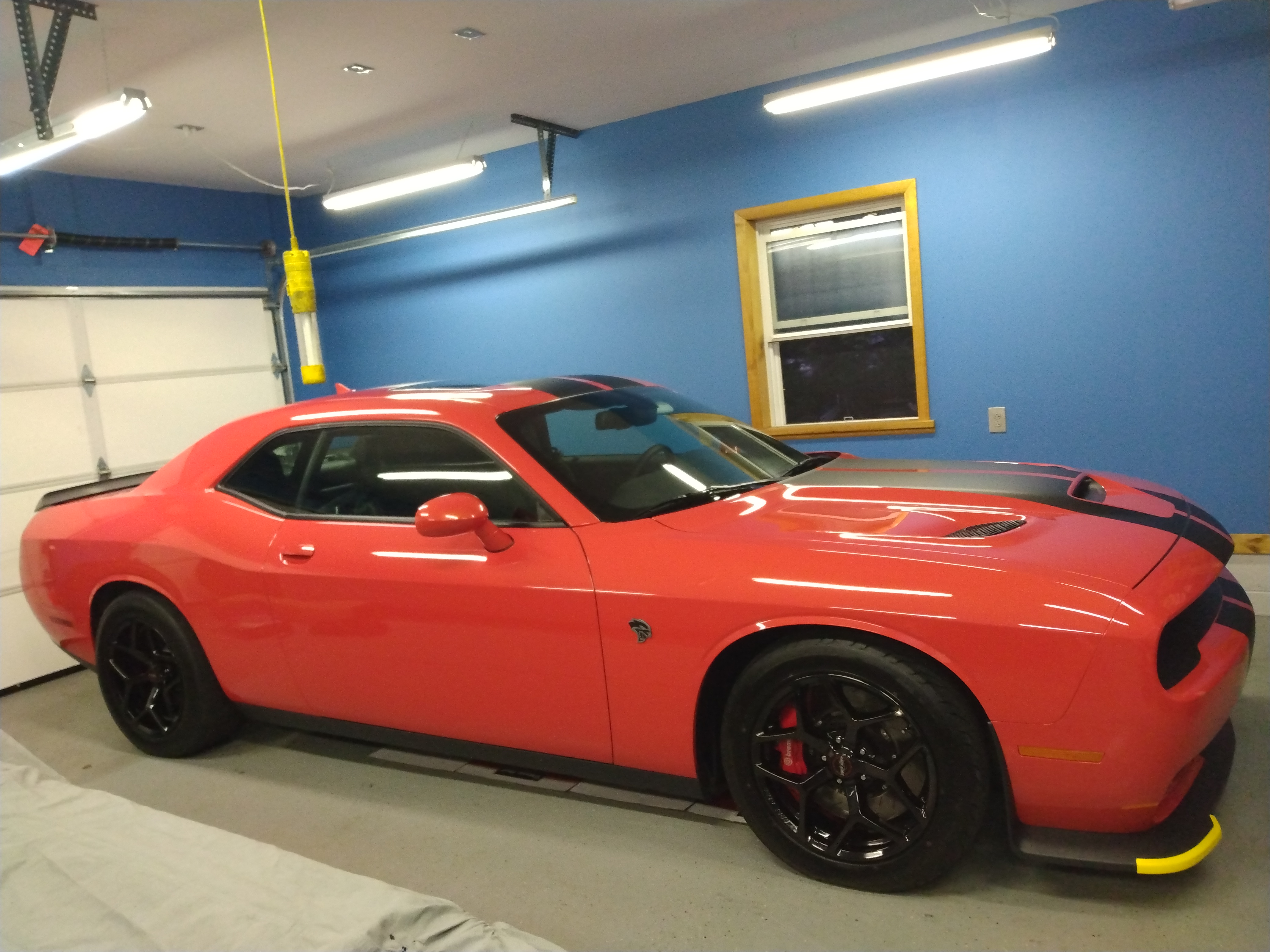 2016 Challenger SRT Hellcat