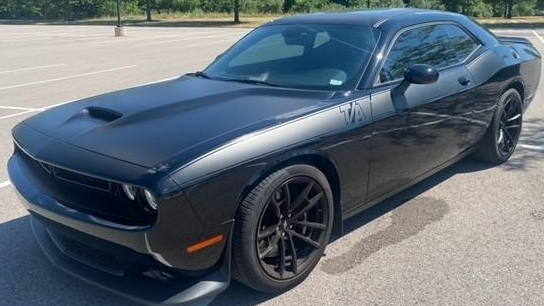 2017 Challenger 392 T/A