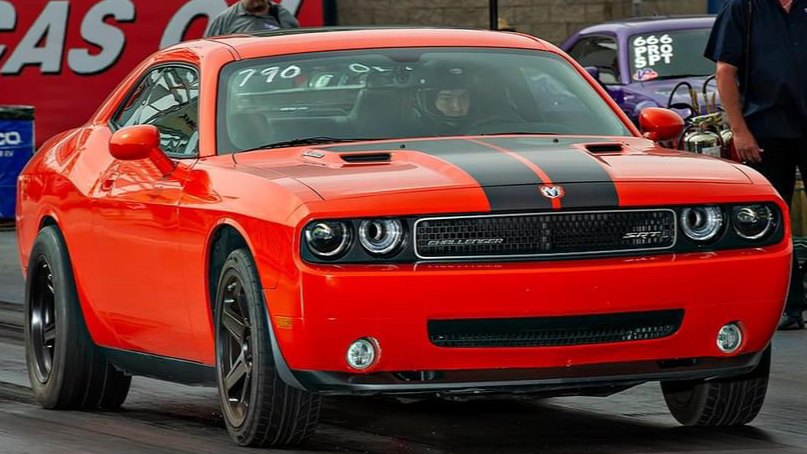 2009 Challenger SRT8