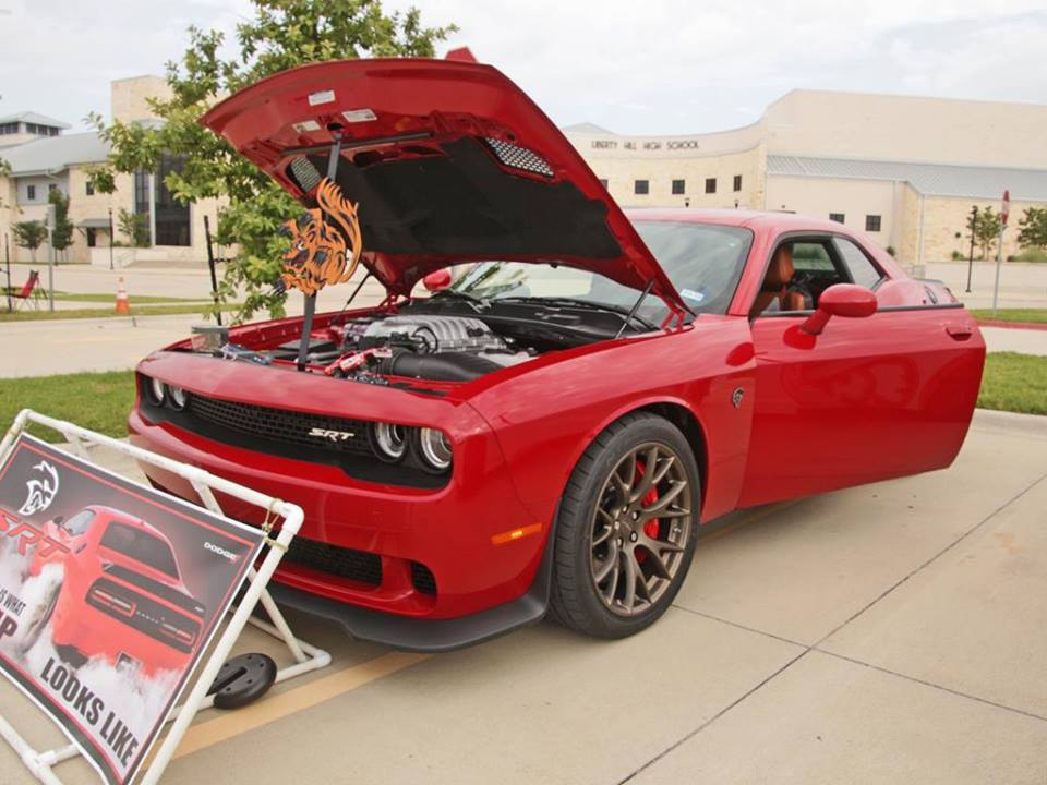 2016 Challenger SRT Hellcat